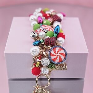 Betsey Johnson Toggle Bracelet Holiday Candy Bib Peppermint Christmas Faux Pearl